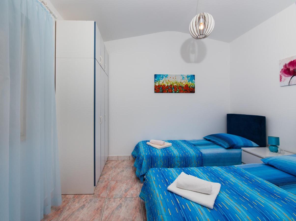 Apartments Care Donji Okrug  Exterior foto